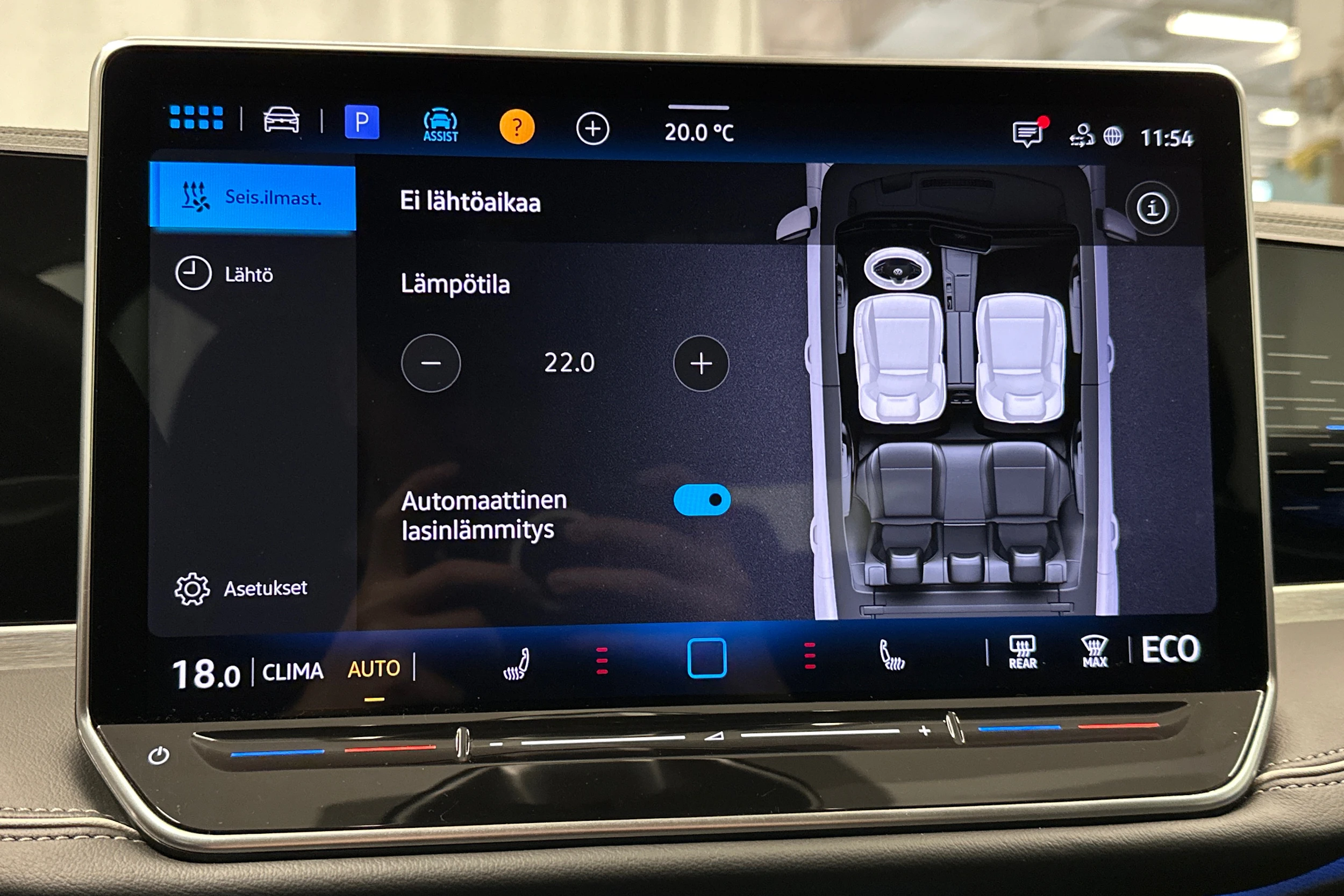 harmaa Volkswagen Passat 2025 kuva 26.