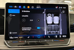 harmaa Volkswagen Passat 2025 kuva 26.
