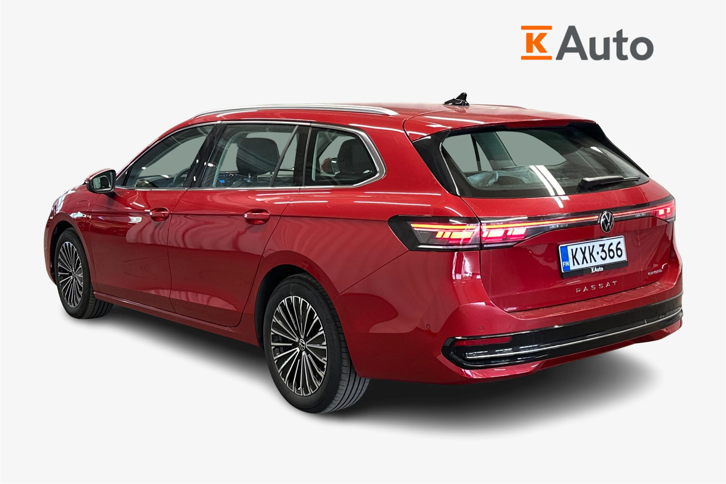 punainen Volkswagen Passat 2025 kuva 2.