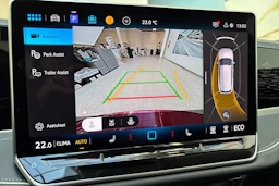 punainen Volkswagen Passat 2025 kuva 27.
