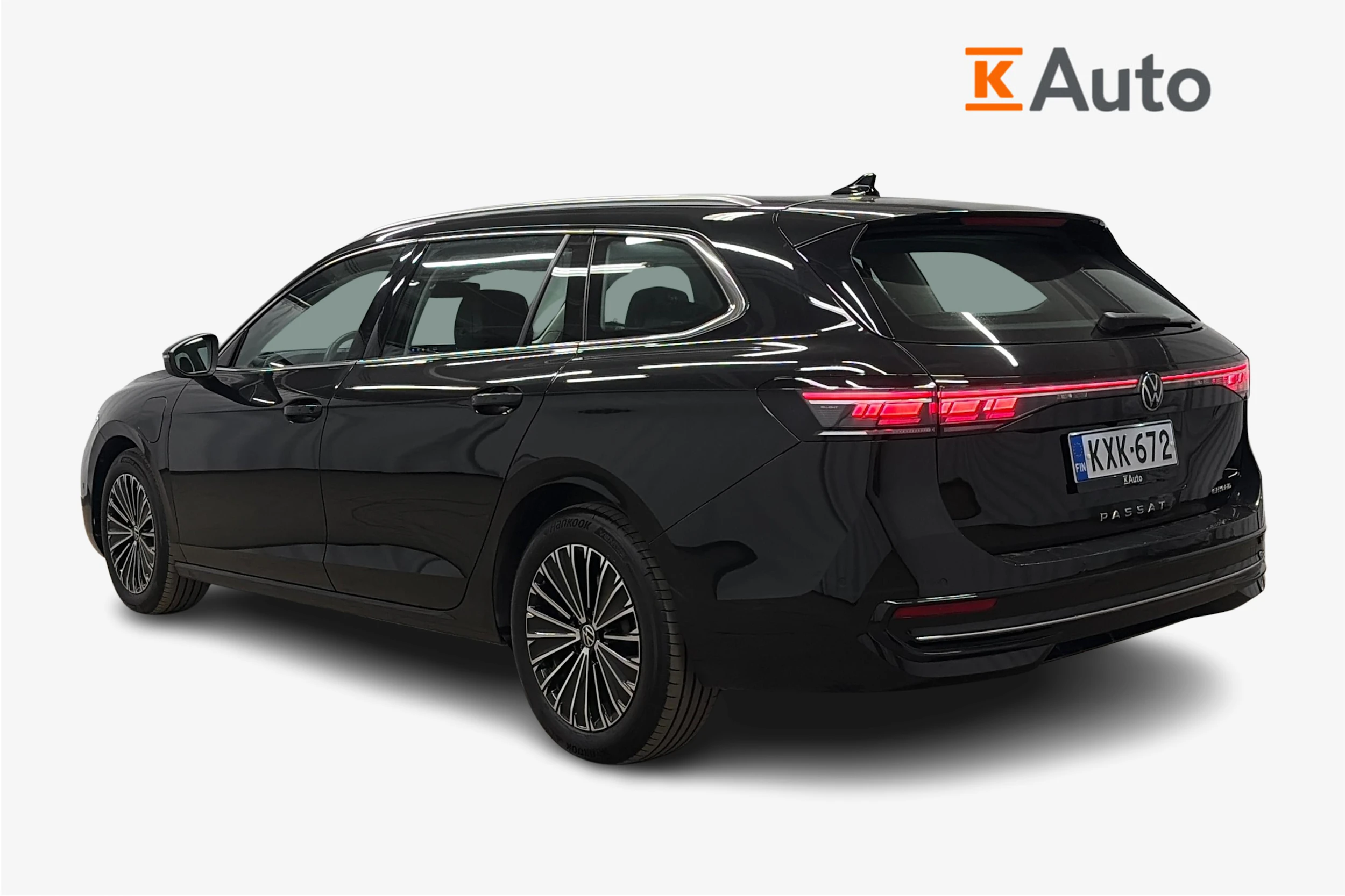 musta Volkswagen Passat 2025 kuva 3.