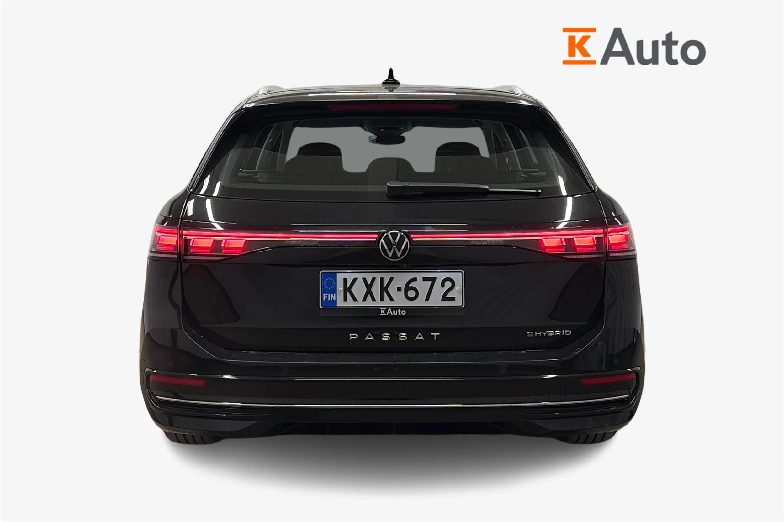 musta Volkswagen Passat 2025 kuva 4.