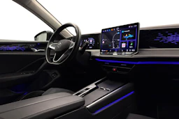 musta Volkswagen Passat 2025 kuva 9.