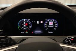 musta Volkswagen Passat 2025 kuva 17.