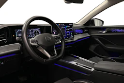 musta Volkswagen Passat 2025 kuva 8.