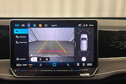 harmaa Volkswagen Passat 2025 kuva 21.