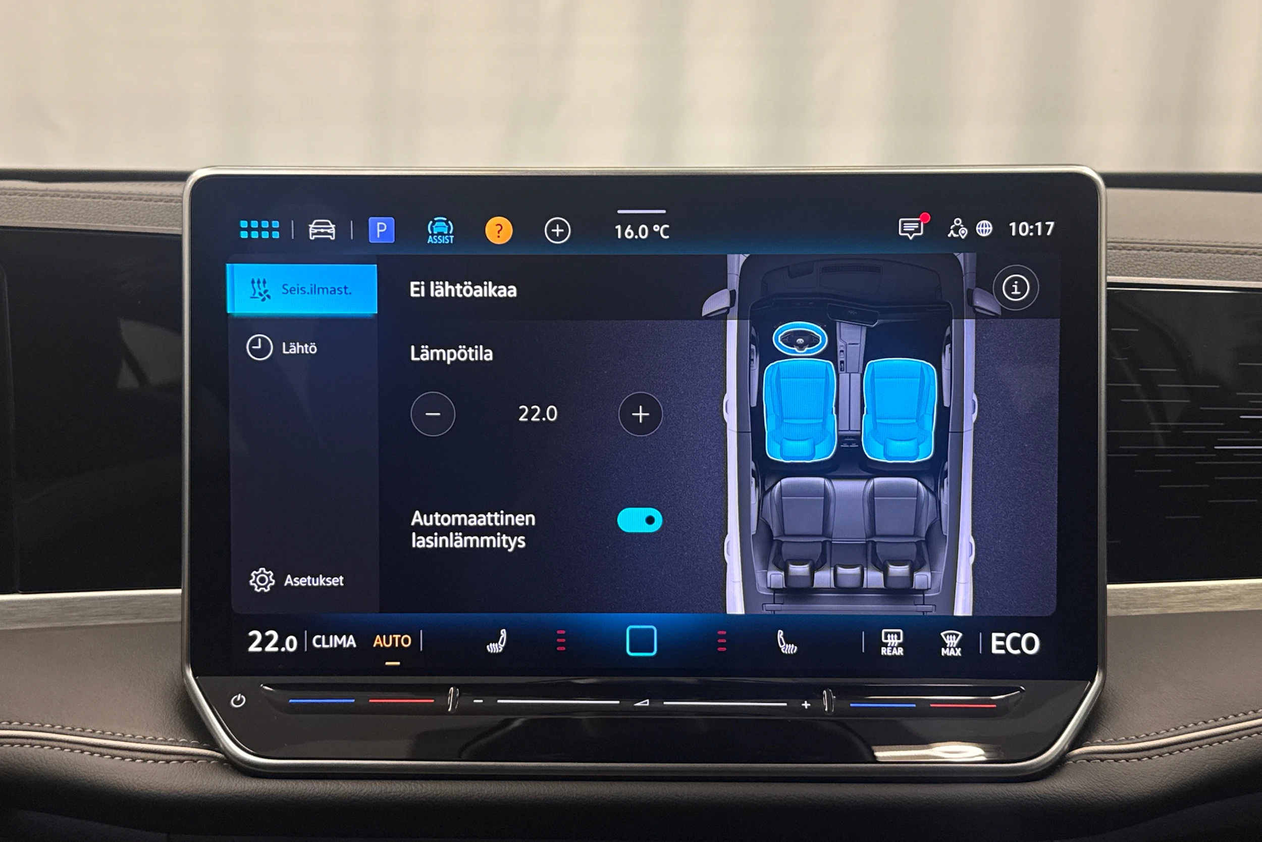 harmaa Volkswagen Passat 2025 kuva 23.