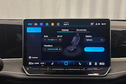 harmaa Volkswagen Passat 2025 kuva 24.