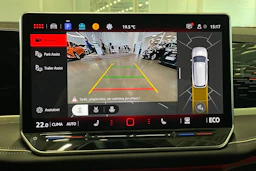harmaa Volkswagen Passat 2025 kuva 30.