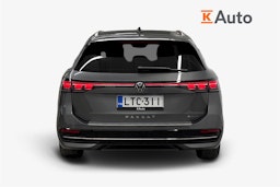 harmaa Volkswagen Passat 2025 kuva 3.