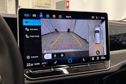 harmaa Volkswagen Passat 2025 kuva 24.