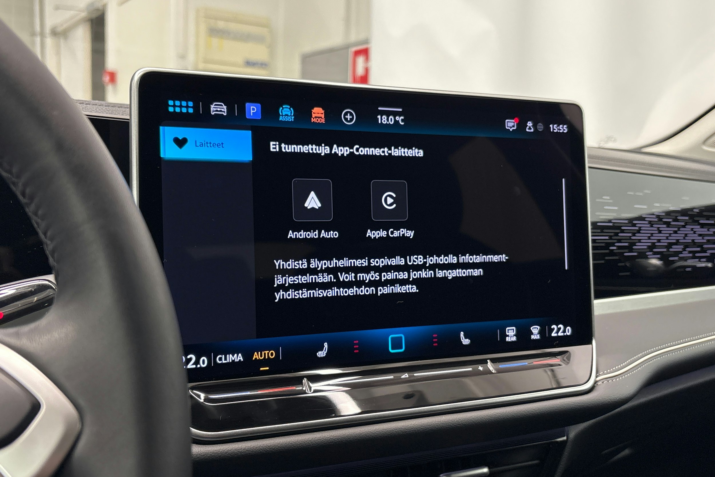 harmaa Volkswagen Passat 2025 kuva 27.