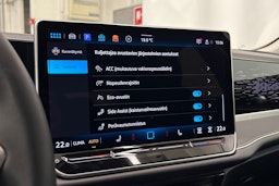 harmaa Volkswagen Passat 2025 kuva 31.