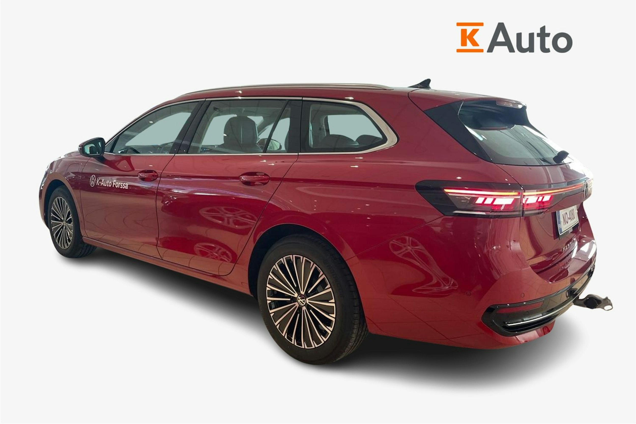 punainen Volkswagen Passat 2025 kuva 2.