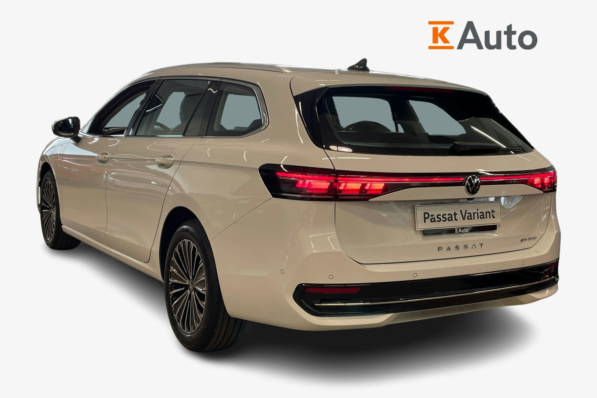 valkoinen Volkswagen Passat 2025 kuva 2.