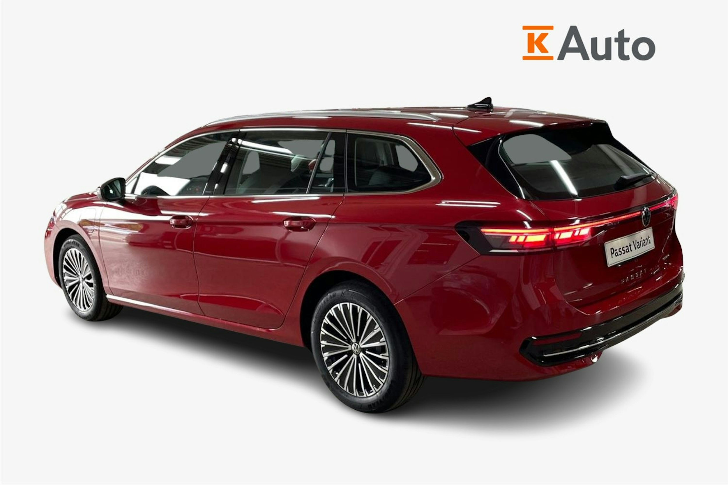 punainen Volkswagen Passat 2025 kuva 2.