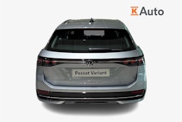 harmaa Volkswagen Passat 2025 kuva 3.
