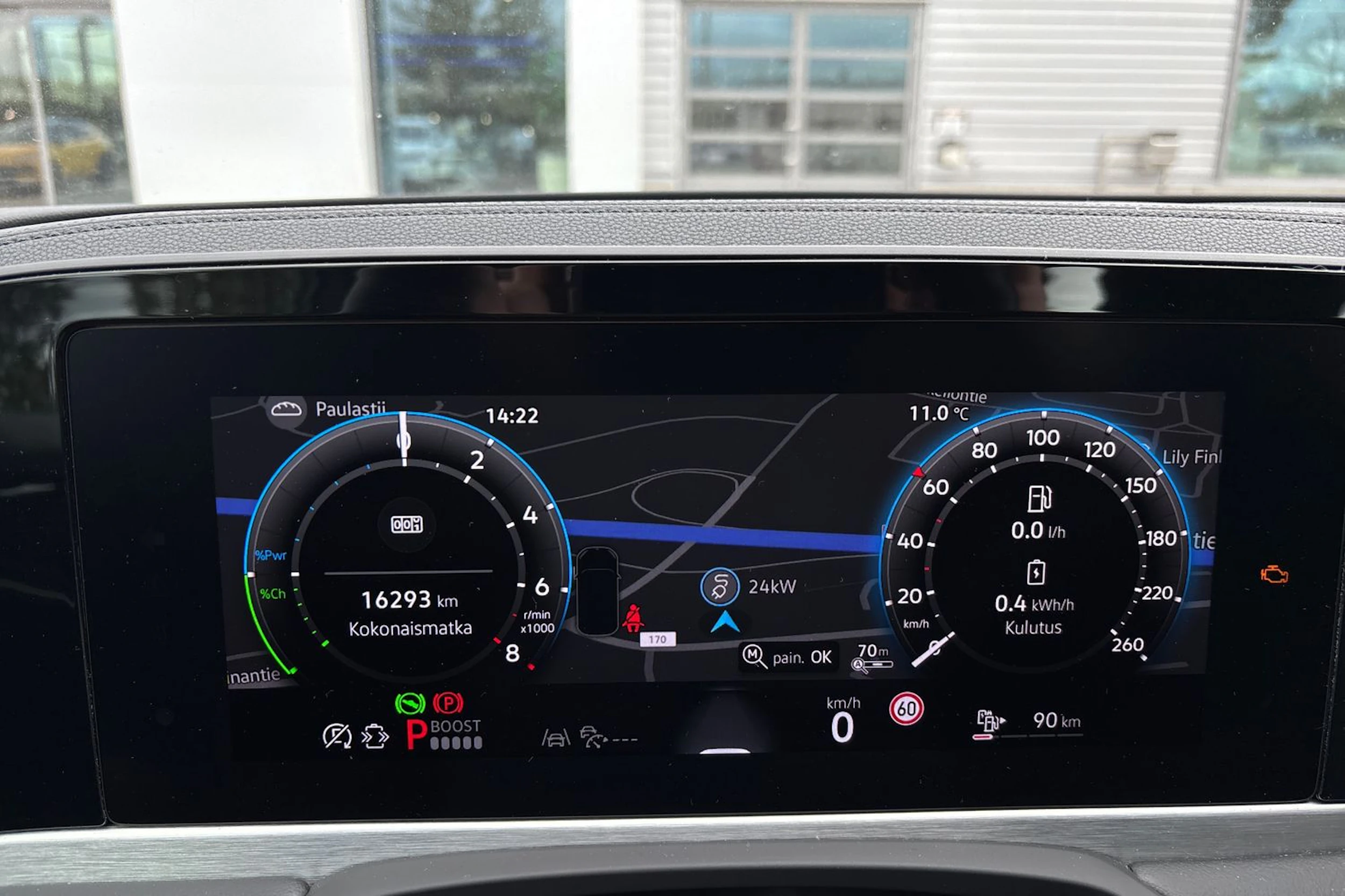 harmaa Volkswagen Passat 2025 kuva 20.