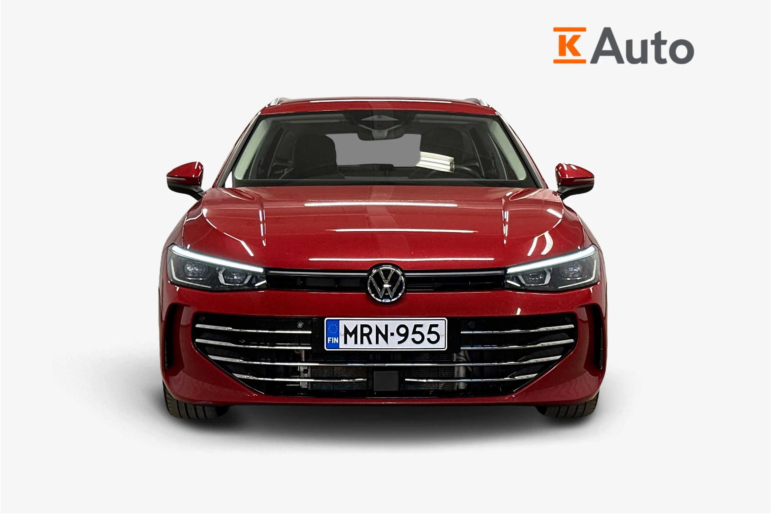 punainen Volkswagen Passat 2025 kuva 5.