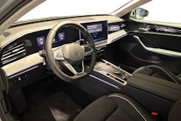 harmaa Volkswagen Passat 2026 kuva 6.