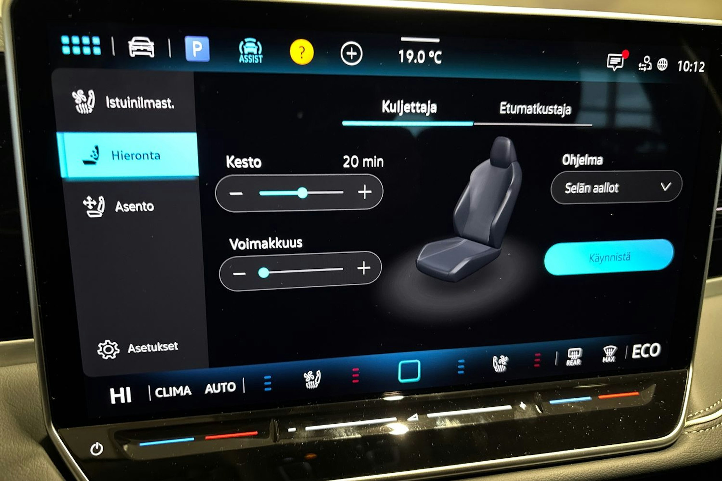 harmaa Volkswagen Passat 2026 kuva 21.