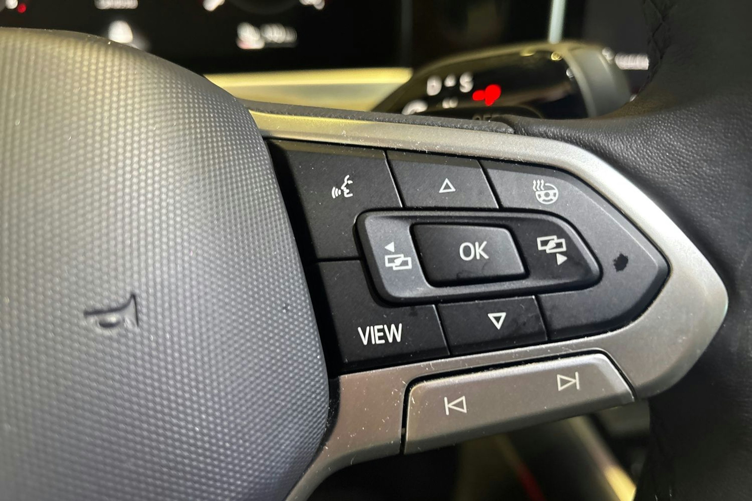 musta Volkswagen Passat 2025 kuva 19.