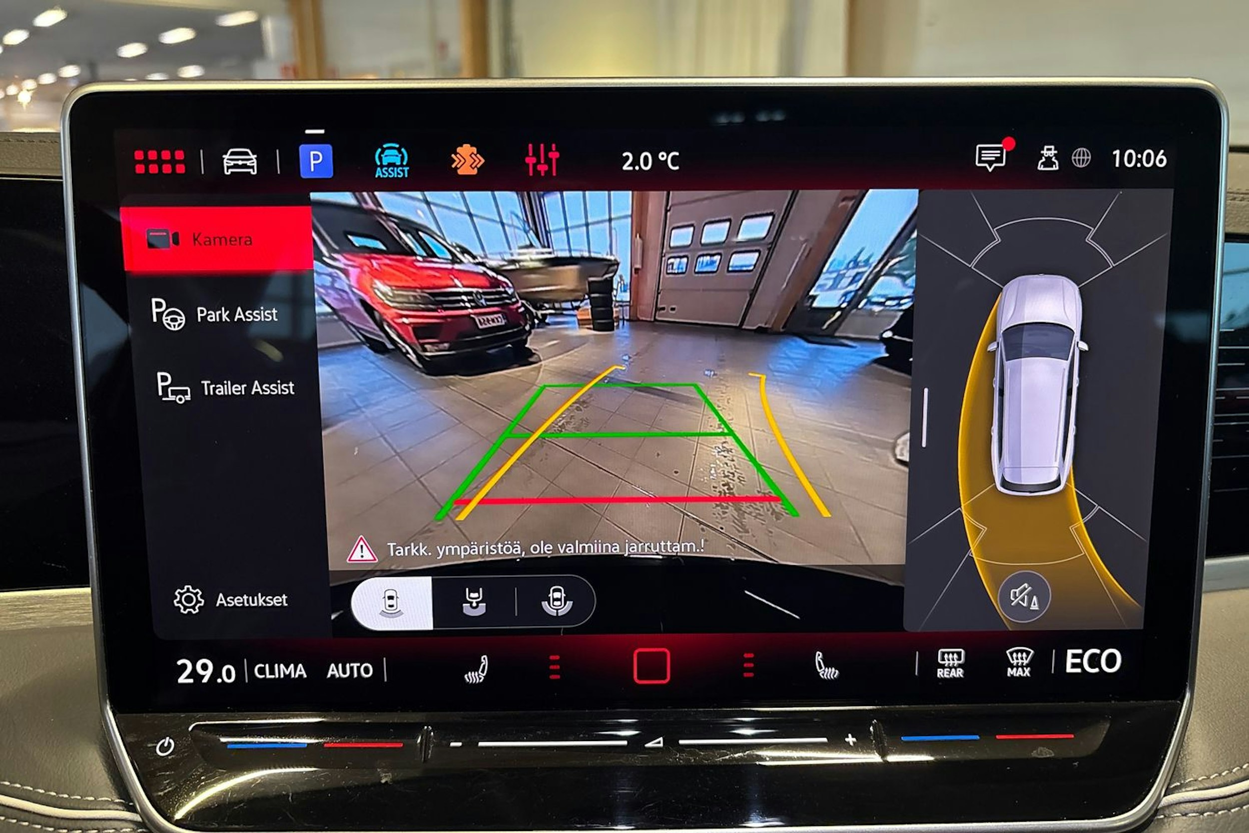 musta Volkswagen Passat 2025 kuva 20.