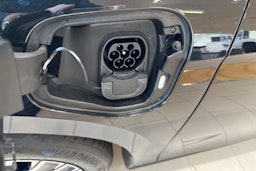 musta Volkswagen Passat 2025 kuva 12.