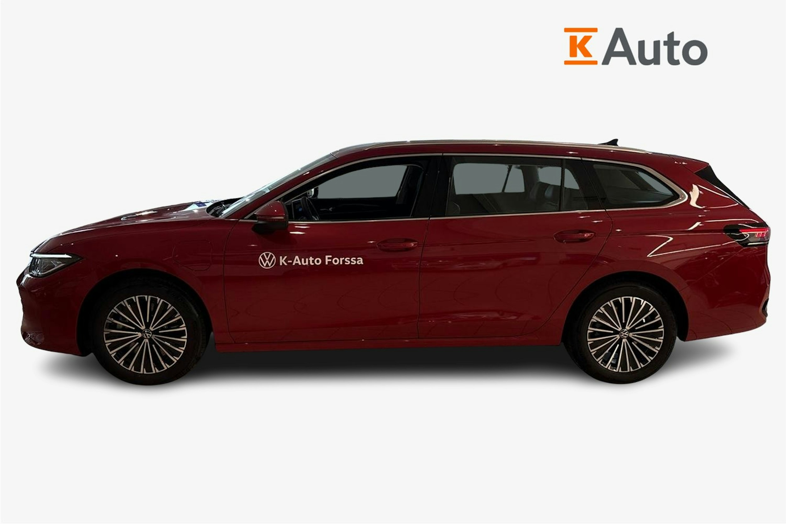 punainen Volkswagen Passat 2025 kuva 5.
