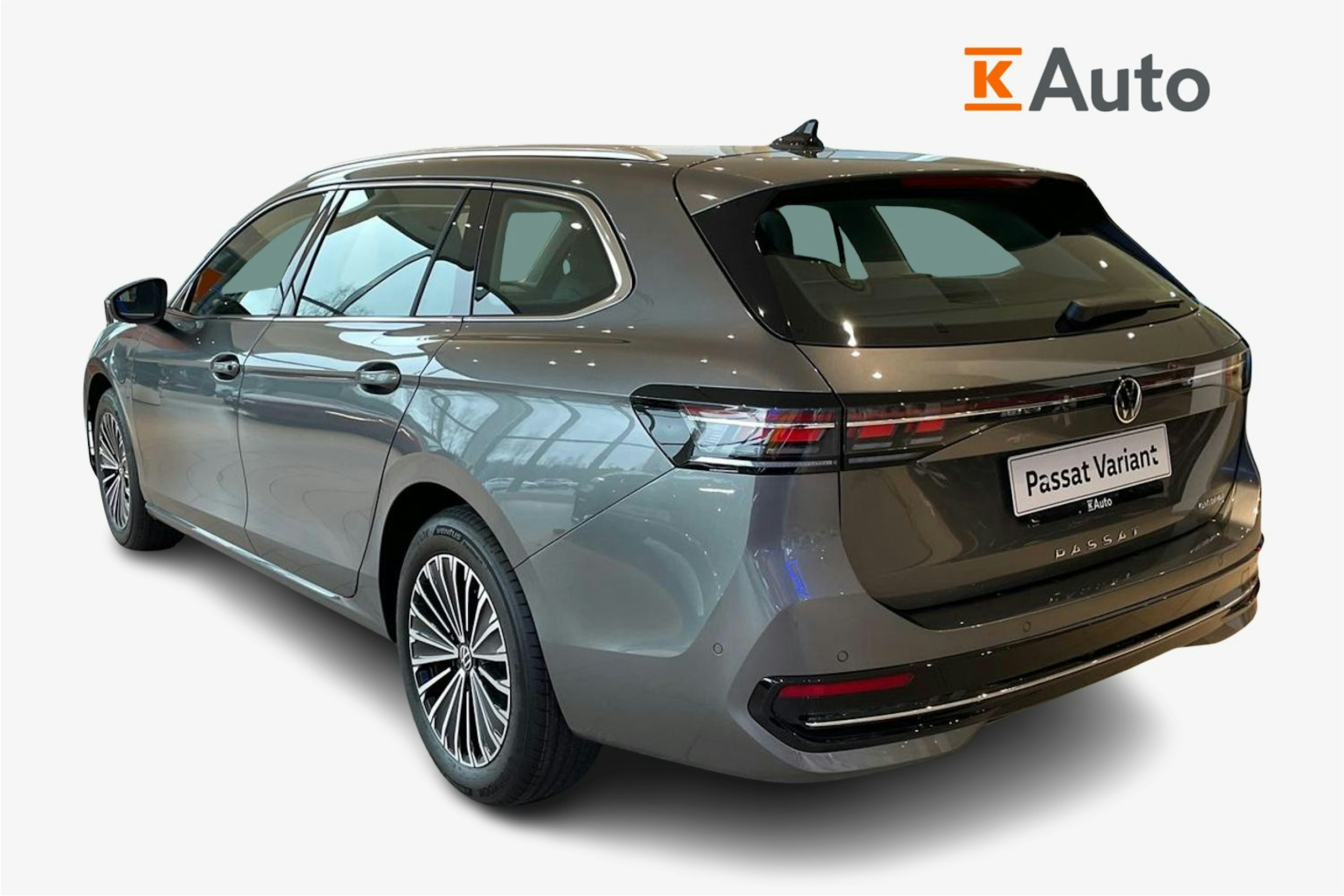 harmaa Volkswagen Passat 2026 kuva 2.