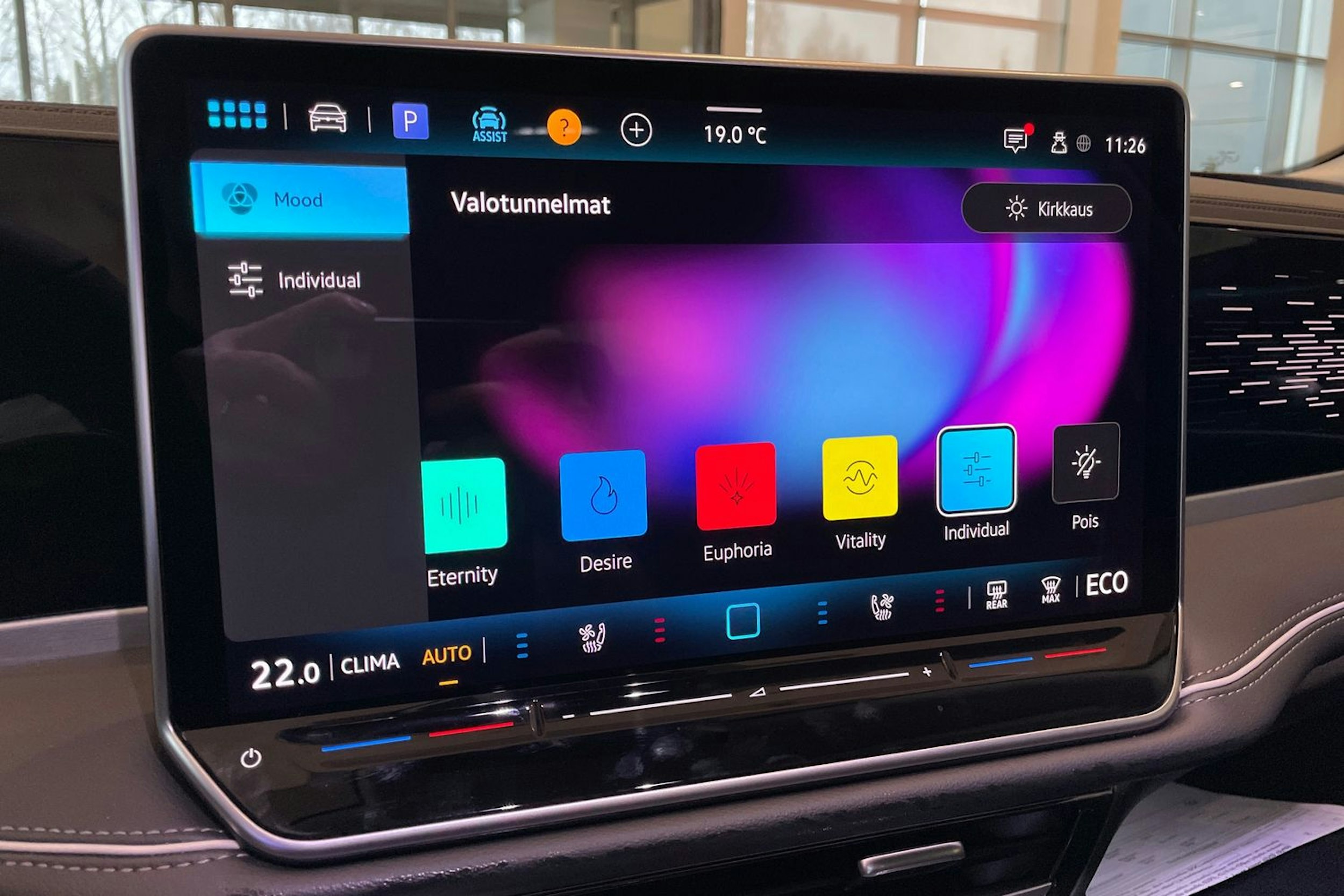 harmaa Volkswagen Passat 2026 kuva 17.