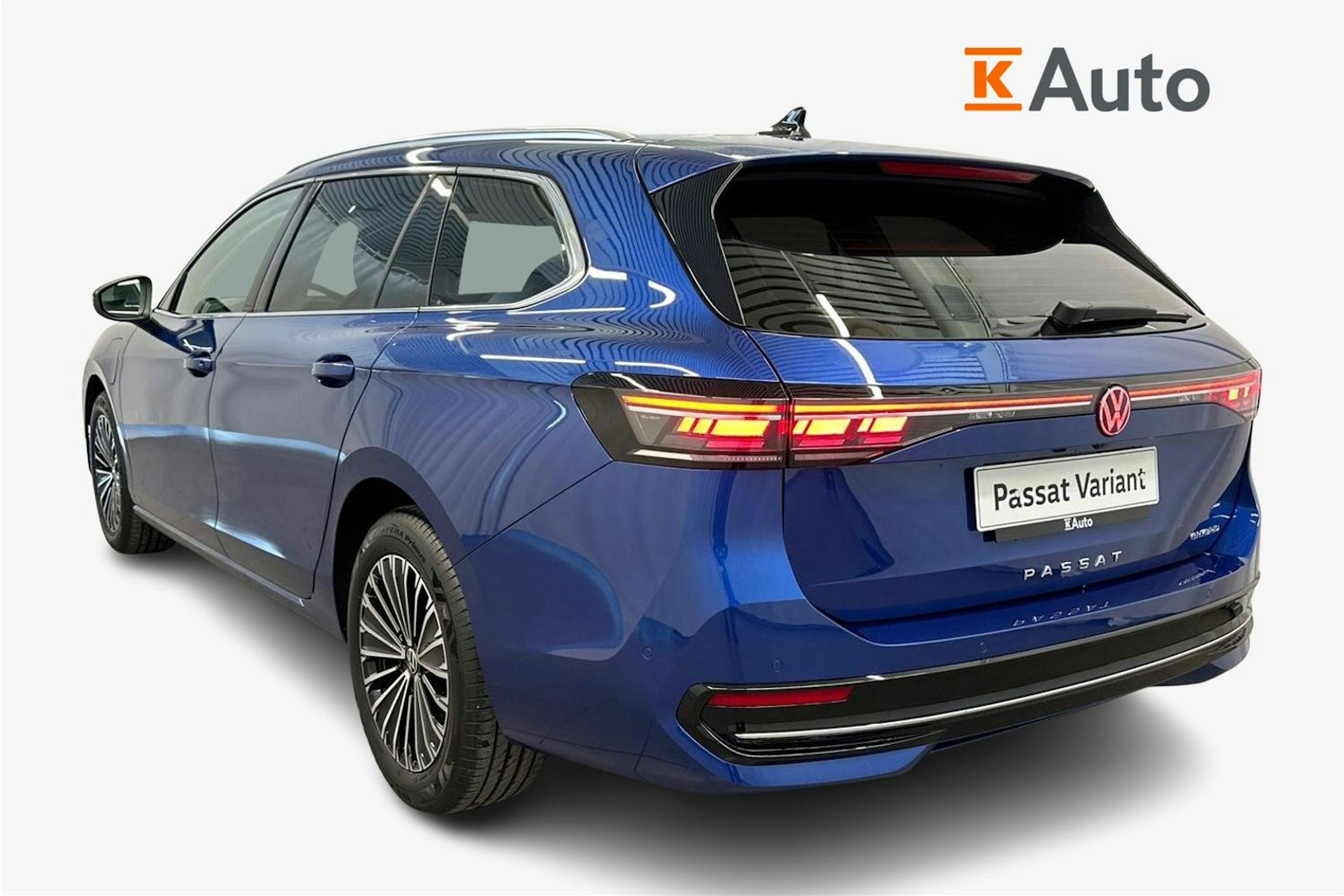 sininen Volkswagen Passat 2026 kuva 2.