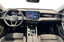 sininen Volkswagen Passat 2026 kuva 7.