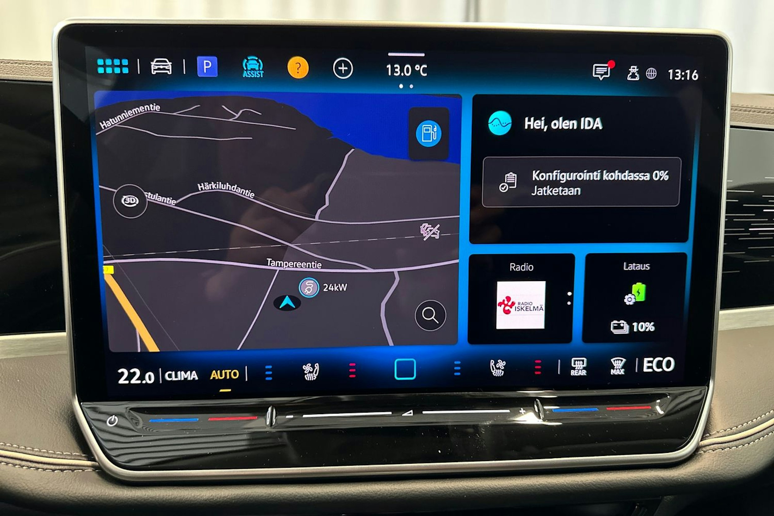 sininen Volkswagen Passat 2026 kuva 22.