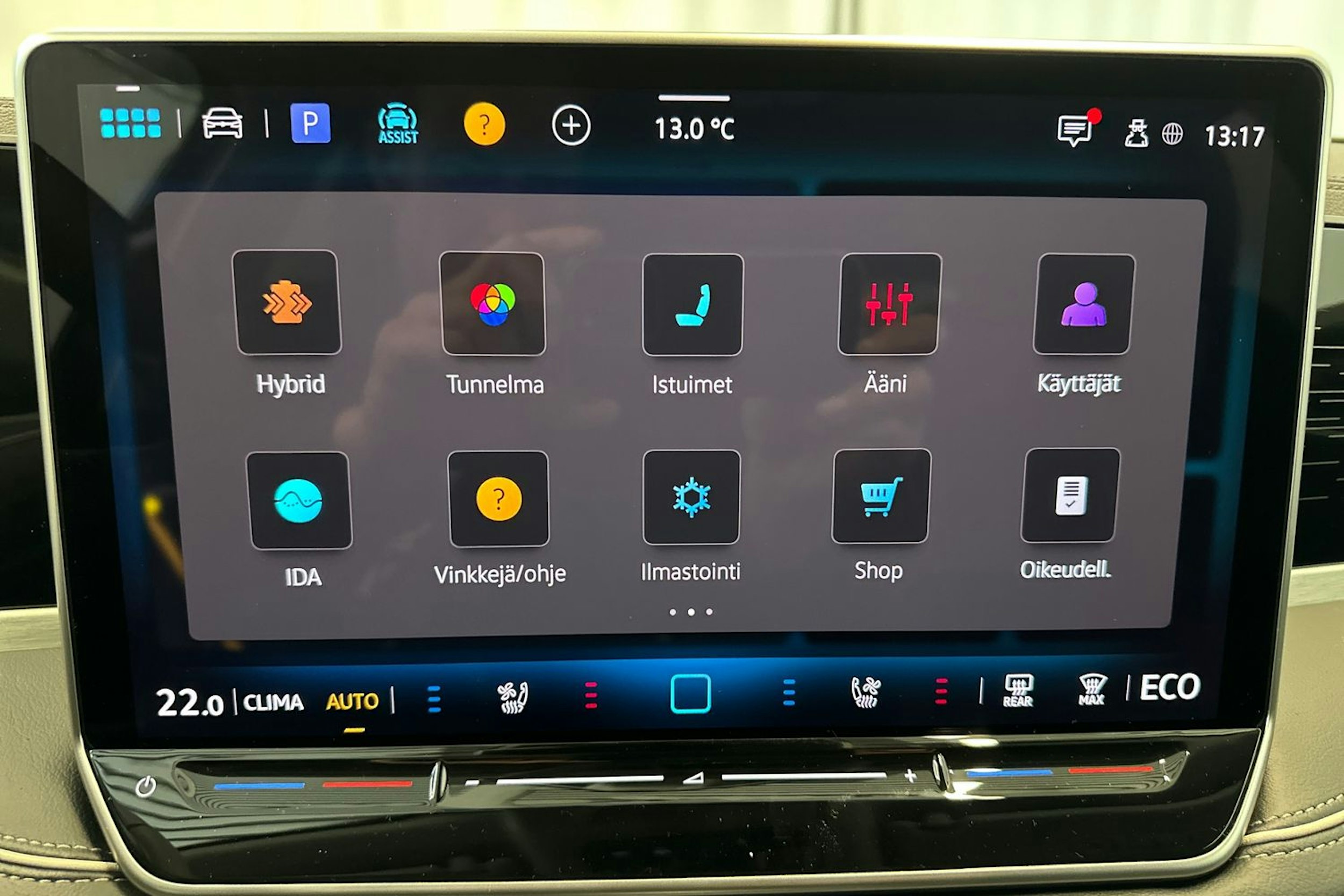 sininen Volkswagen Passat 2026 kuva 24.