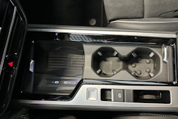 sininen Volkswagen Passat 2026 kuva 28.