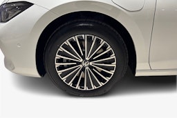 valkoinen Volkswagen Passat 2026 kuva 9.