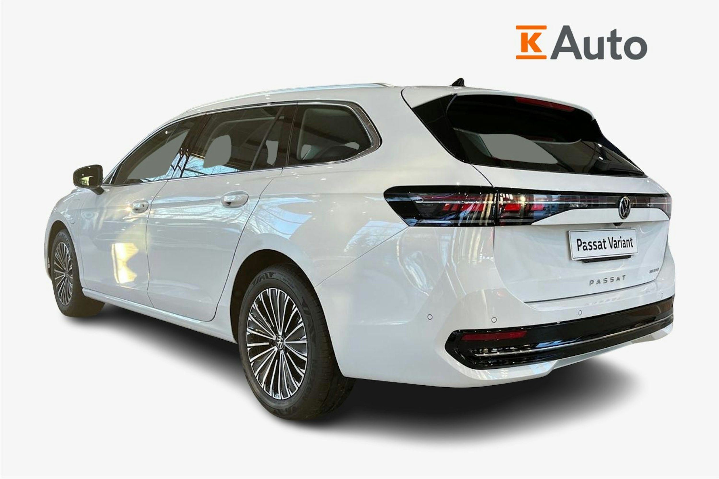 valkoinen Volkswagen Passat 2026 kuva 2.