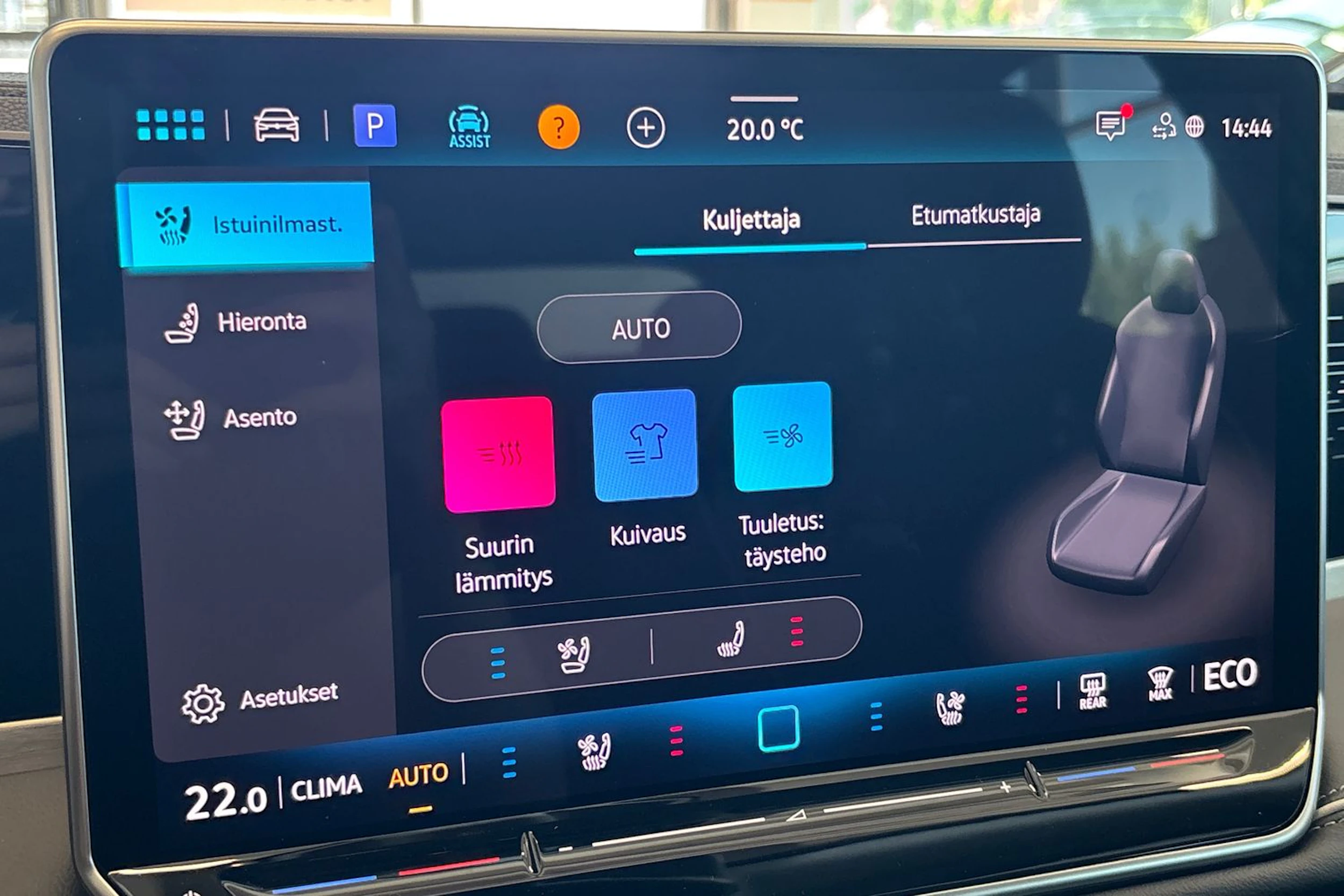 harmaa Volkswagen Passat 2026 kuva 28.