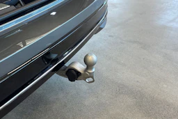 harmaa Volkswagen Passat 2026 kuva 36.
