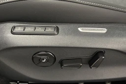 met. harmaa Volkswagen Passat 2026 kuva 12.