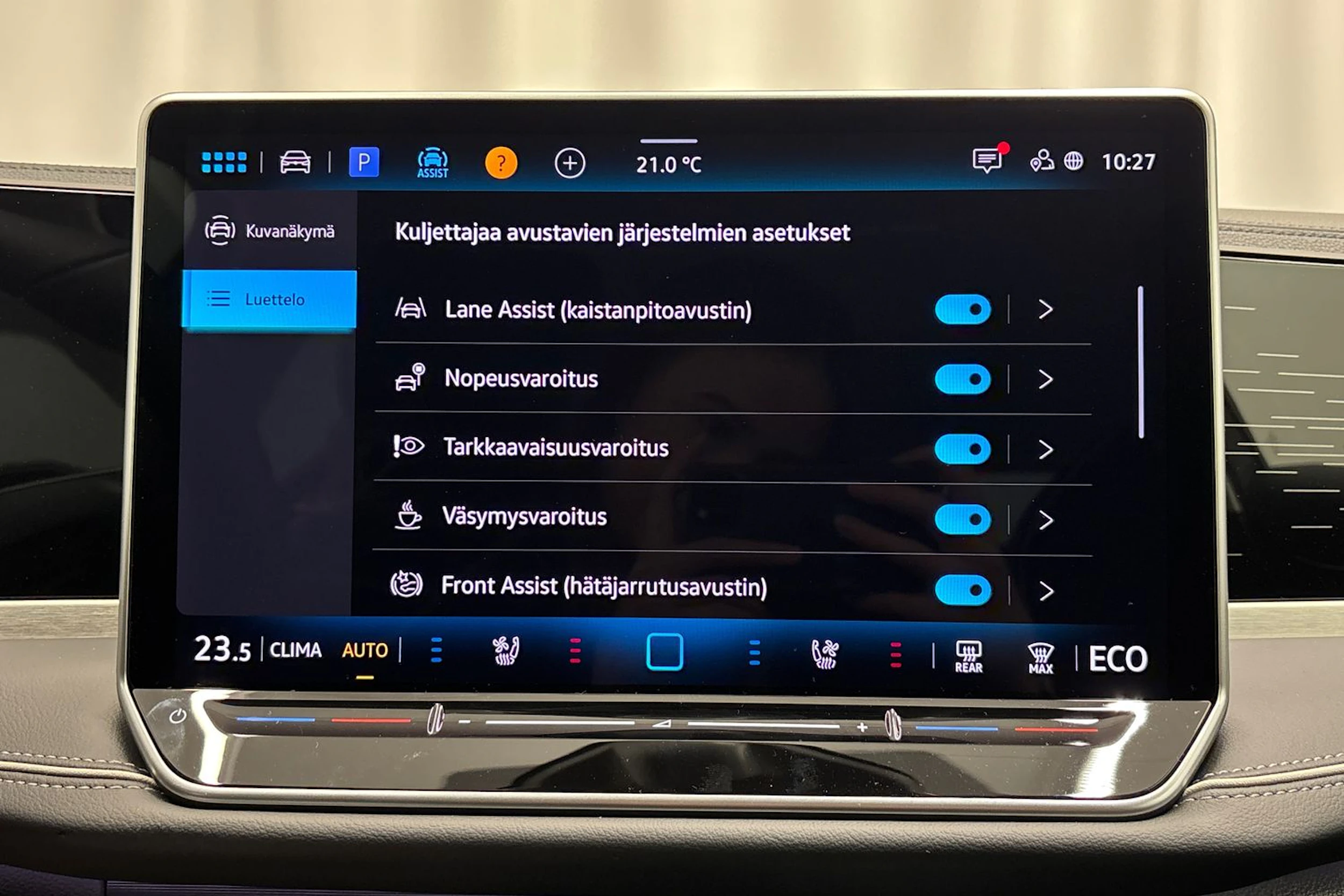met. harmaa Volkswagen Passat 2026 kuva 18.