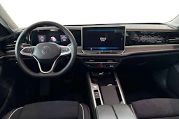 musta Volkswagen Passat 2026 kuva 7.