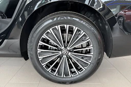 musta Volkswagen Passat 2026 kuva 10.