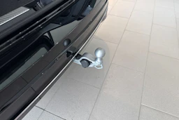 musta Volkswagen Passat 2026 kuva 11.
