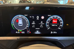 sininen Volkswagen Passat 2026 kuva 14.