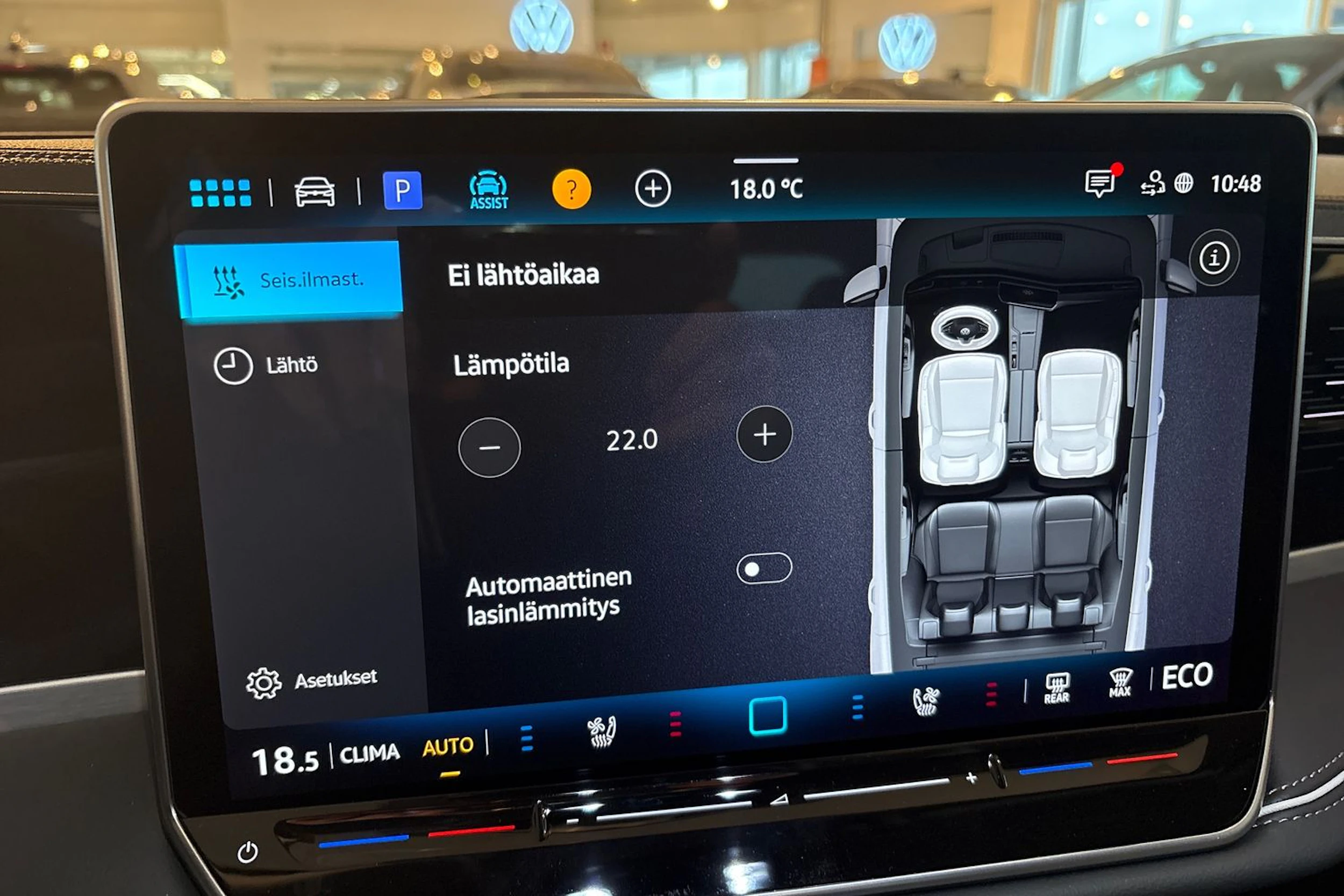sininen Volkswagen Passat 2026 kuva 18.