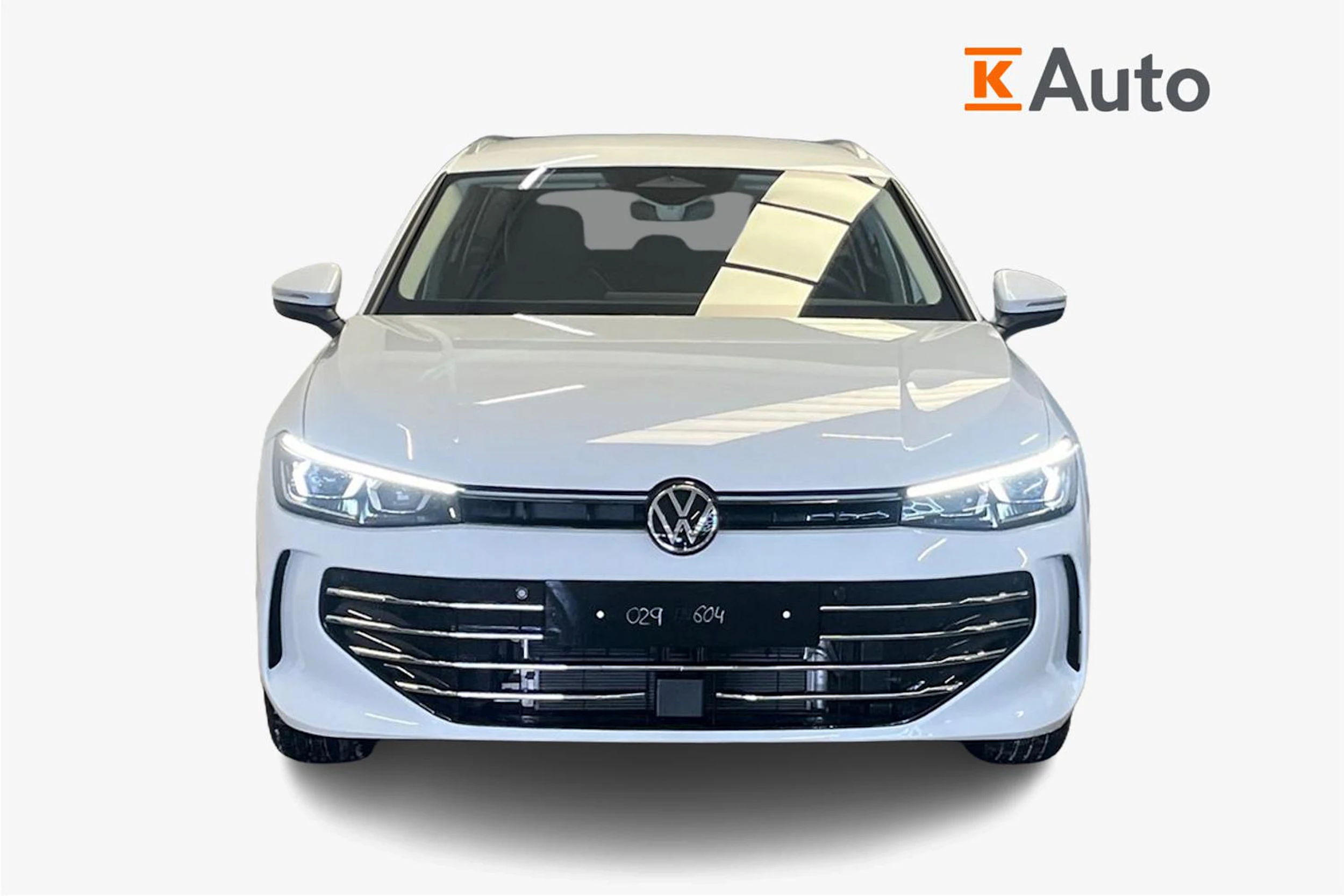 valkoinen Volkswagen Passat 2026 kuva 4.