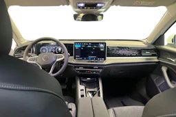 valkoinen Volkswagen Passat 2026 kuva 7.