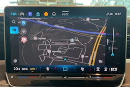 harmaa Volkswagen Passat 2026 kuva 15.